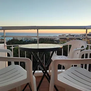 Hercules Paradise 531 Con Vistas Al Mar Mediterraneo En A Pasos Del Centro Y Su Vibrante Zona Comercial Disfruta De Experiencia Unica En La Costa Del Sol Malaga Andalucia Well-connected To The Airport Benalmádena